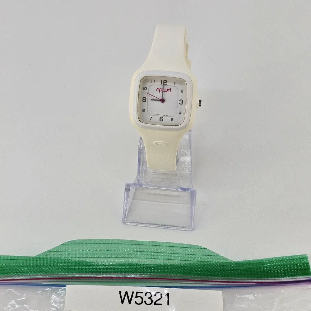 RIP CURL Women's Watch 34MM White Dial White Plastic Band Straps New Battery